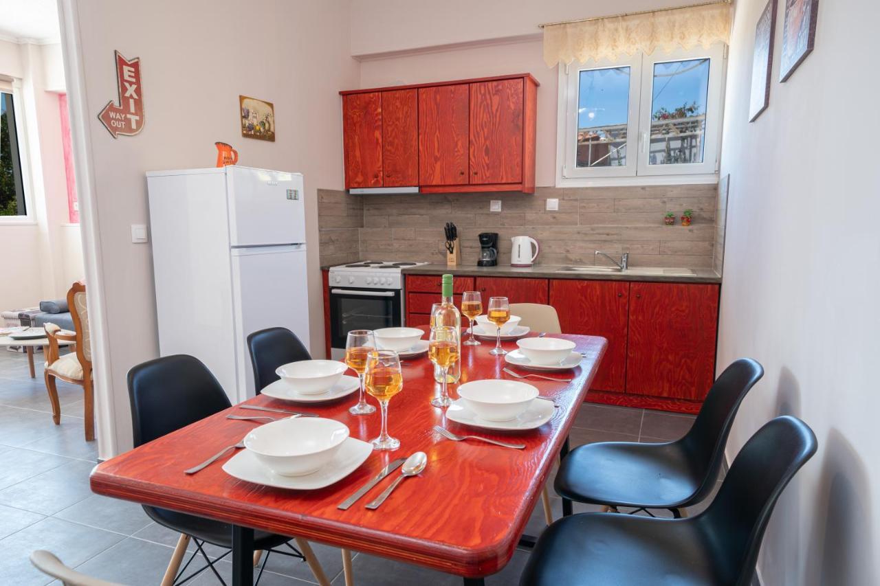 Casa Di Colona - Κόκκινο Apartment ลิคชูรี ภายนอก รูปภาพ
